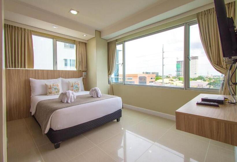 Студия Deluxe, Alicia Apartelle