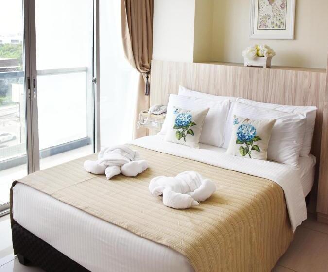 豪华套房, Alicia Apartelle