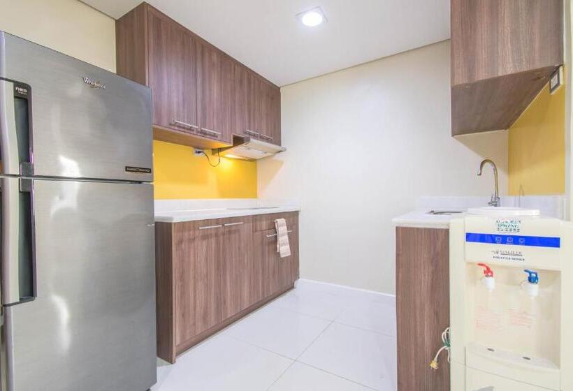 Люкс Deluxe 2 Спальни, Alicia Apartelle