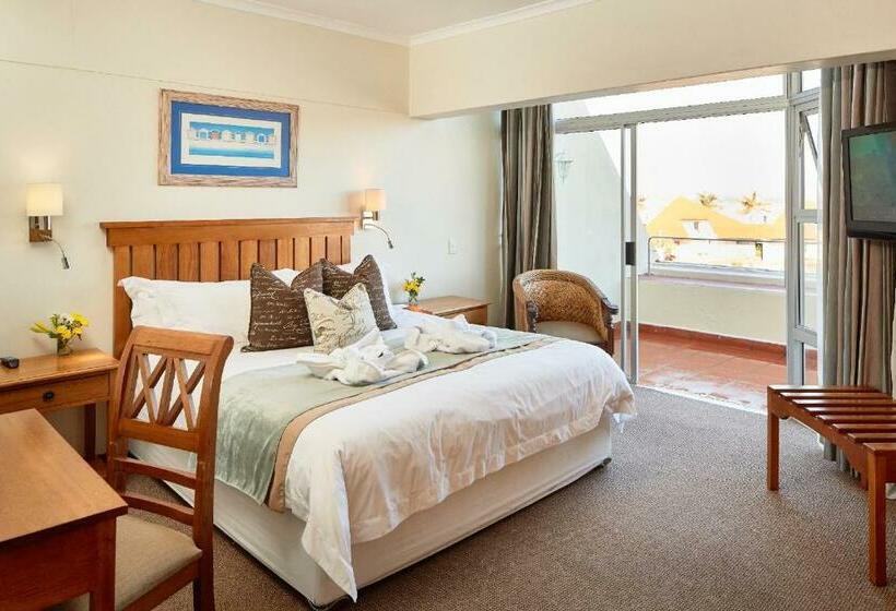 شقة غرفة واحدة, First Group Port Owen Marina