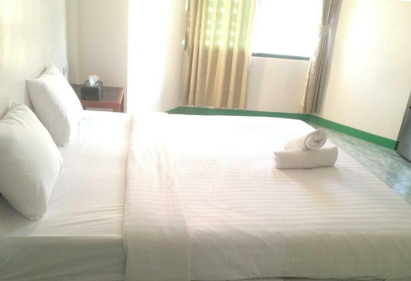 חדר דלוקס, Is Boutique Huahin