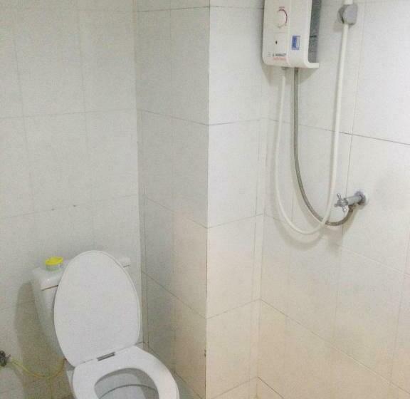 חדר סטנדרט לשלושה, Is Boutique Huahin