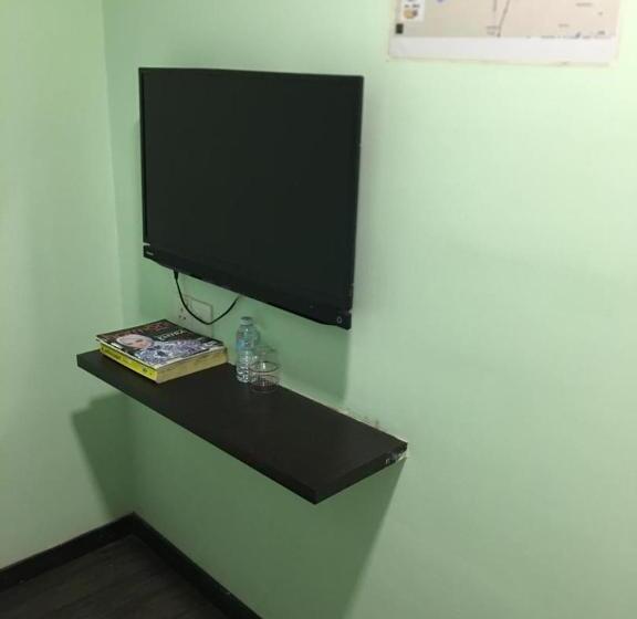 Семейный Номер, Casa Hotel Near Klia 1