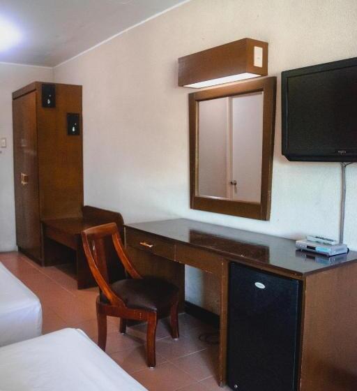 اتاق سوپریور سه تخته, Country Village