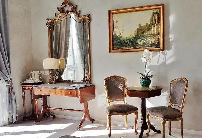 Tengerre Néző Deluxe Szoba, Home Grifondoro Affittacamere