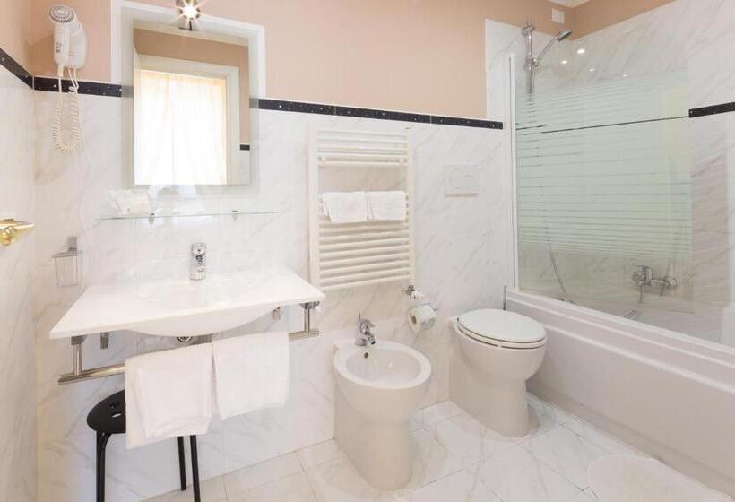 Standard Szoba, Home Grifondoro Affittacamere