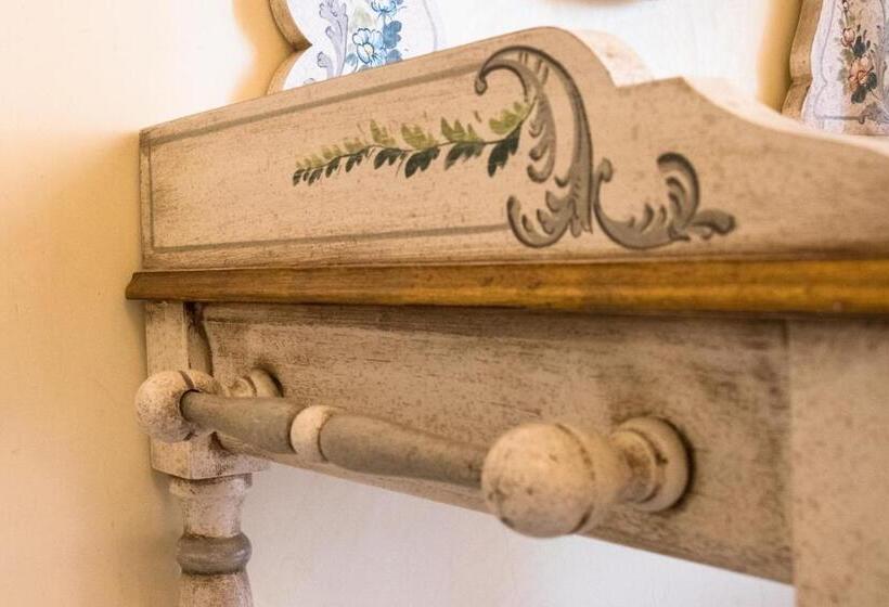 Standard Szoba Erkéllyel, Home Grifondoro Affittacamere