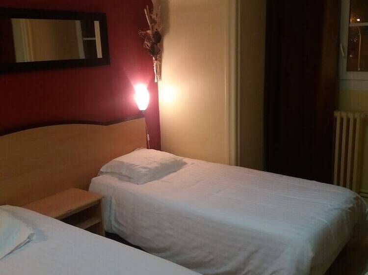 스탠다드 룸, L'ecailler