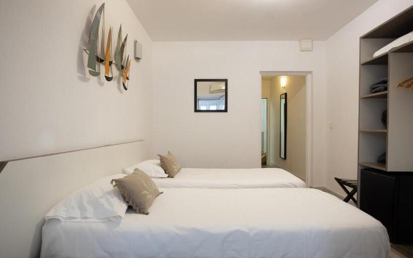 غرفة كومفورت, Napoleon