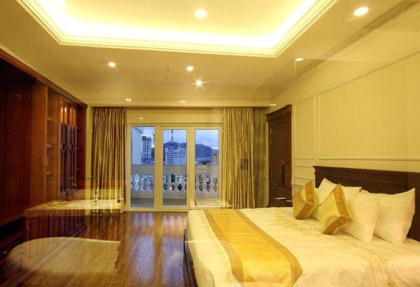 سوییت, Nha Trang Palace