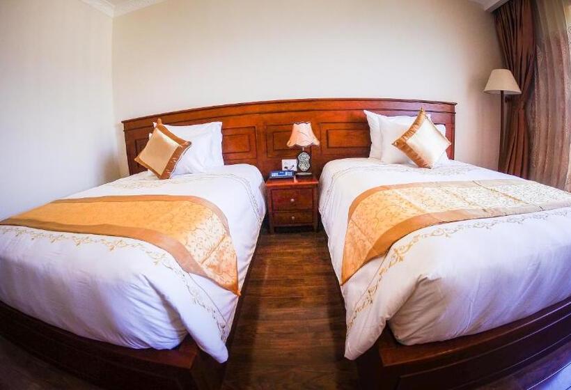 اتاق سوپریور با چشمانداز شهر, Nha Trang Palace