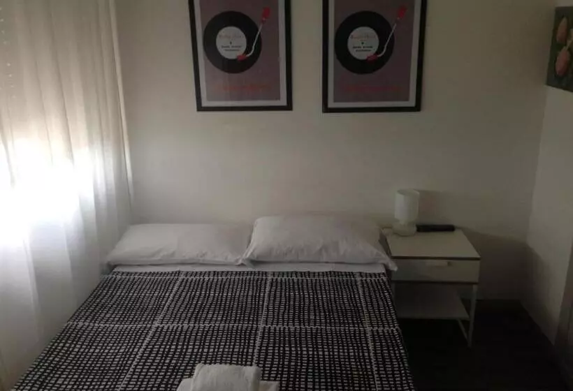 Basic Room, Radio