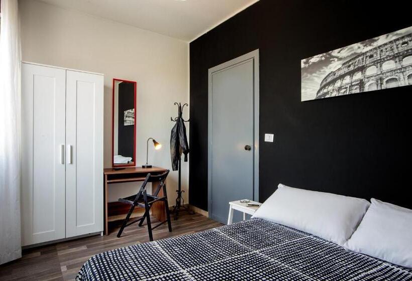 Standard Room, Radio