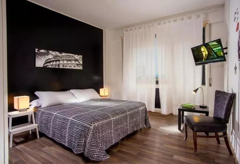 Classic Room, Radio