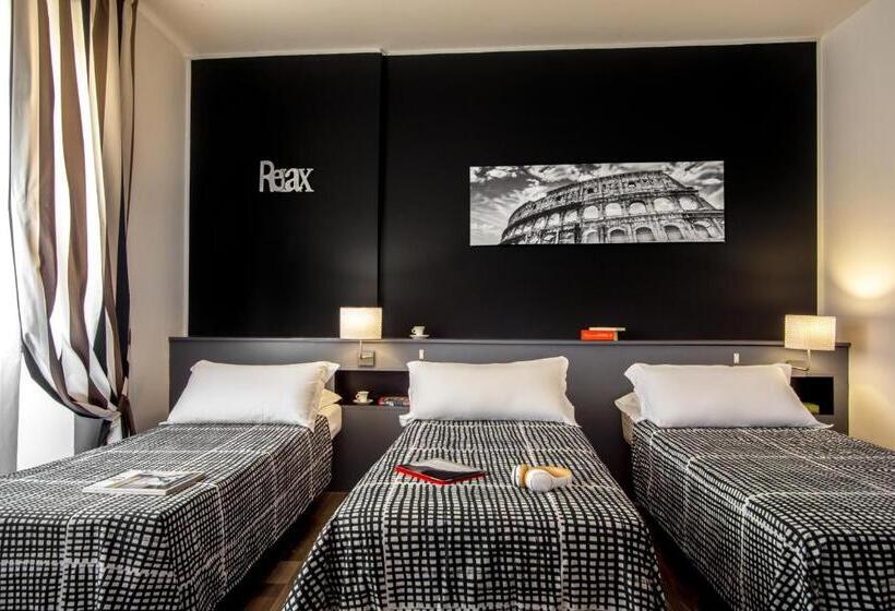 Standard Quadruple Room, Radio