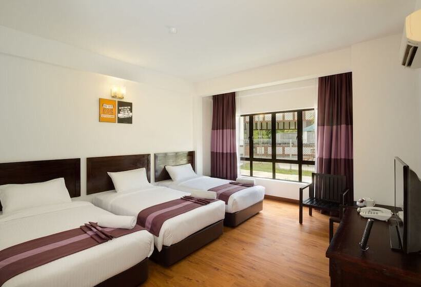 חדר דלוקס לשלושה עם נו לגינה, ērya By Suria Hot Spring Bentong