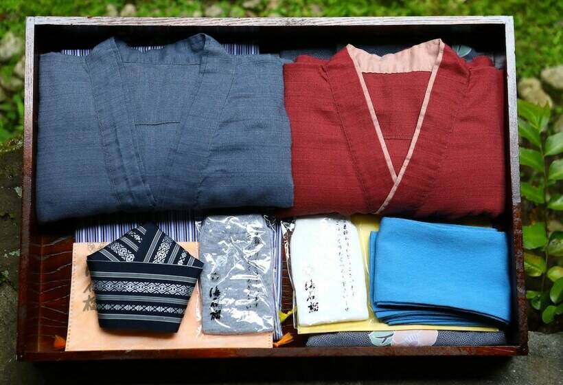 غرفة قياسية, Oku Yugawara Tsubaki