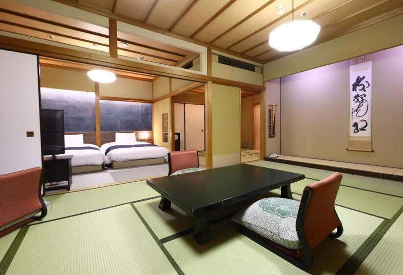 غرفة سوبيريور, Oku Yugawara Tsubaki