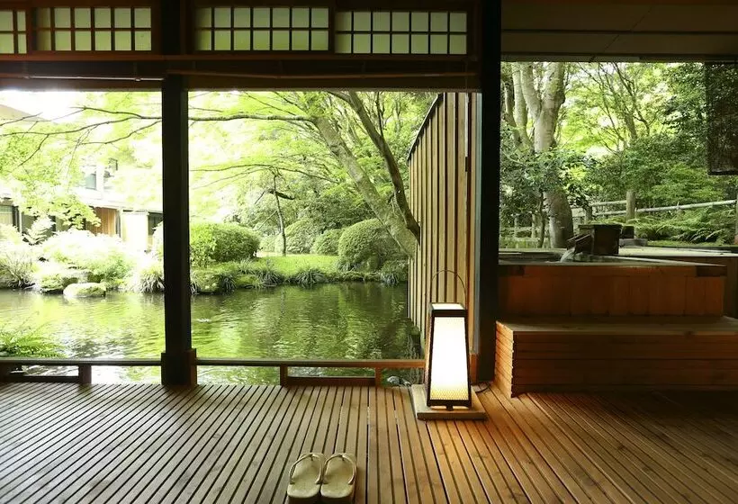 Standard-huone, Oku Yugawara Tsubaki