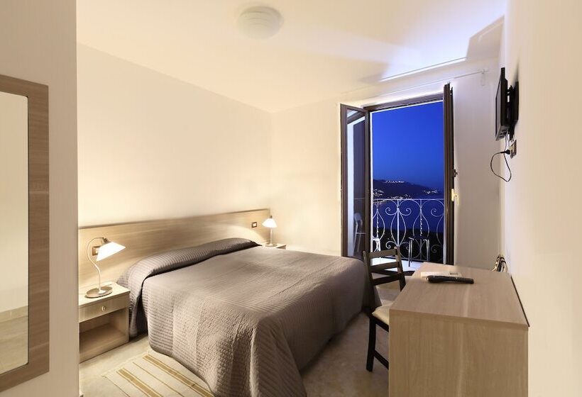 발코니가 있는 바다 전망 수피리어 룸, Villa Astoria