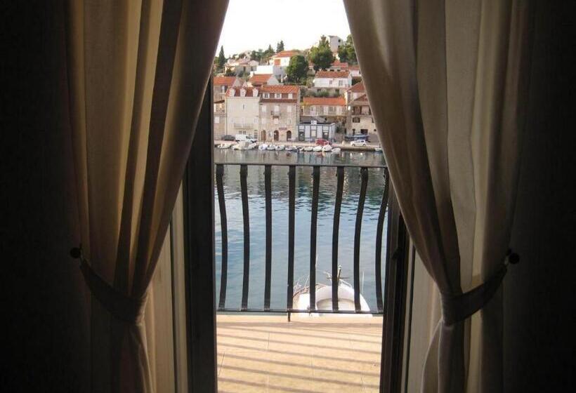 חדר קומפורט עם נוף לים, Villa Slika