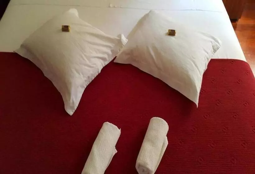 サイドオーシャンビュースタンダードルーム, Villa Slika