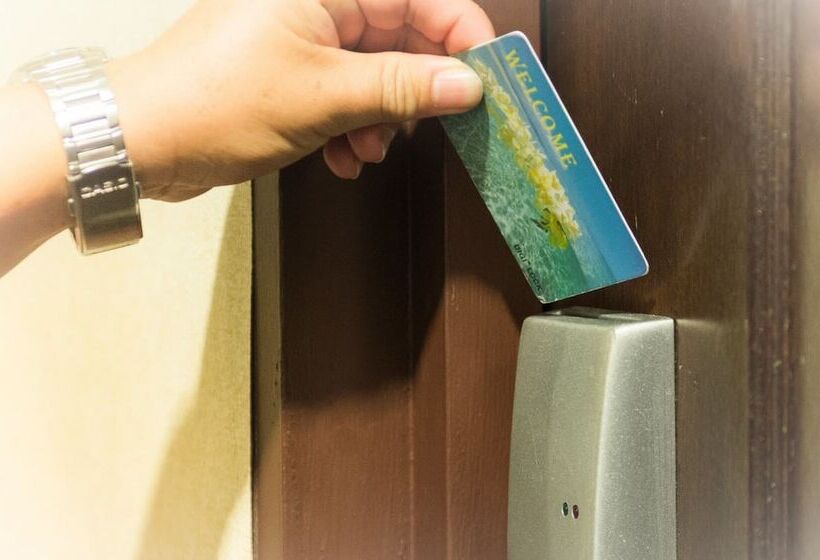 غرفة سوبيريور ثلاثية, Vistaria