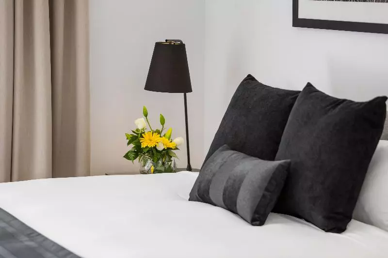 اتاق استاندارد, Oaks Mackay Carlyle Suites