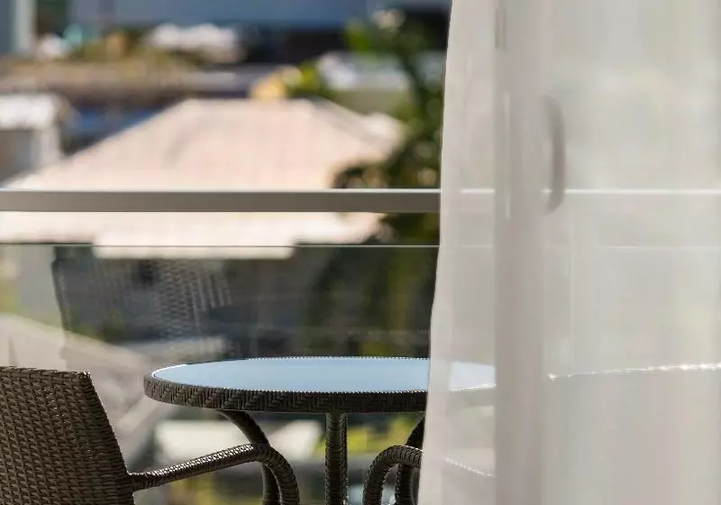 آپارتمان 1 خوابه, Oaks Mackay Carlyle Suites