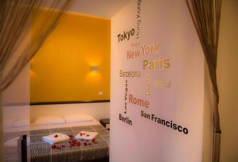 标准三人间, Chroma Exy Chroma Italy