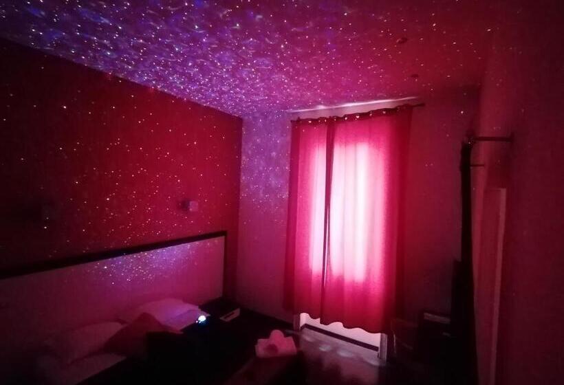 家庭间, Chroma Exy Chroma Italy