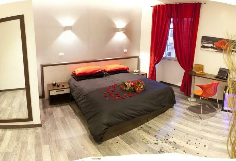 标准间, Chroma Exy Chroma Italy