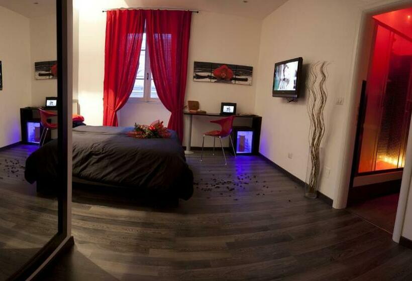 标准间, Chroma Exy Chroma Italy