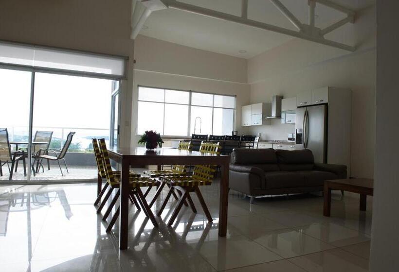 شقة دور أخير غرفة نوم واحدة, Puerto Azul