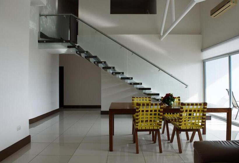 شقة دور أخير غرفة نوم واحدة, Puerto Azul