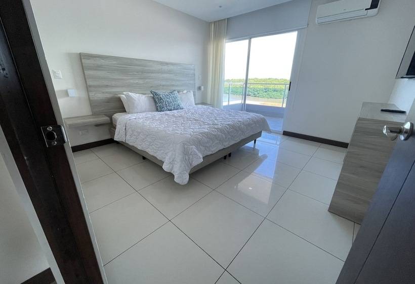 شقة غرفتين, Puerto Azul