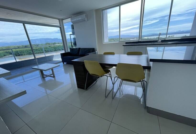 شقة غرفتين, Puerto Azul