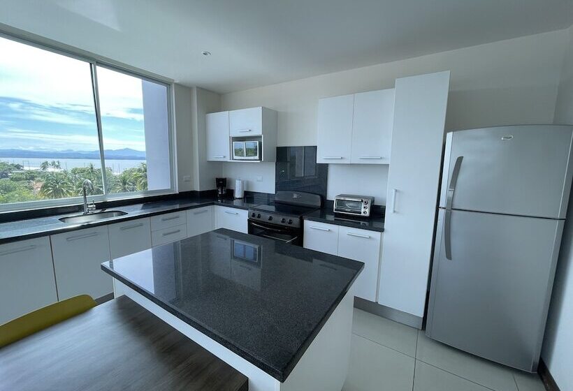 شقة غرفتين, Puerto Azul