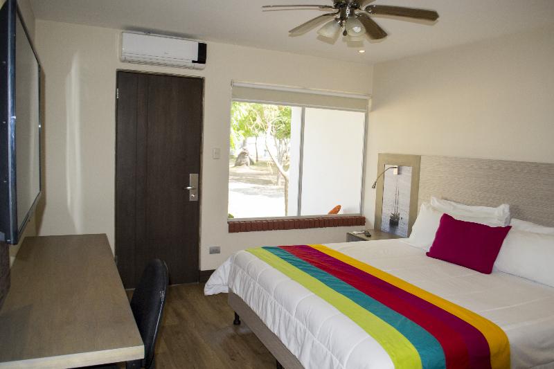 غرفة قياسية, Puerto Azul