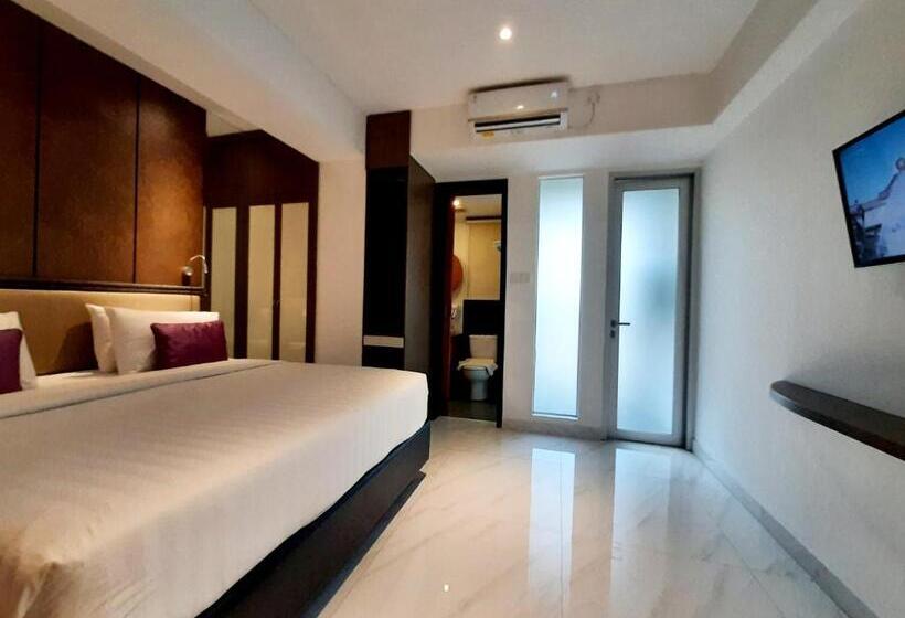 سوییت جونیور, Shakti Hotel Bandung
