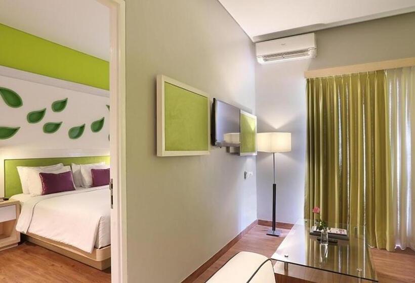 سوییت جونیور, Shakti Hotel Bandung