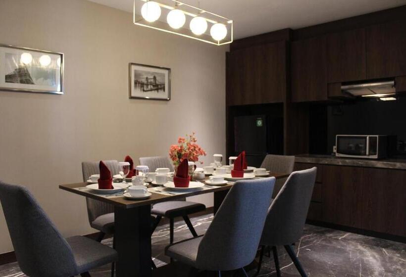 سوئیت پرزیدنت, Shakti Hotel Bandung