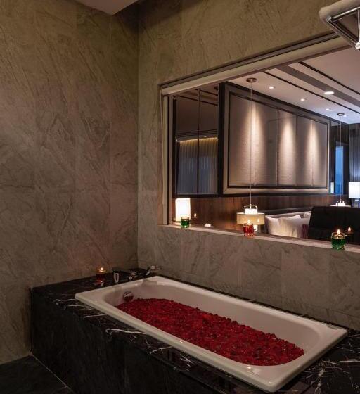 سوئیت پرزیدنت, Shakti Hotel Bandung