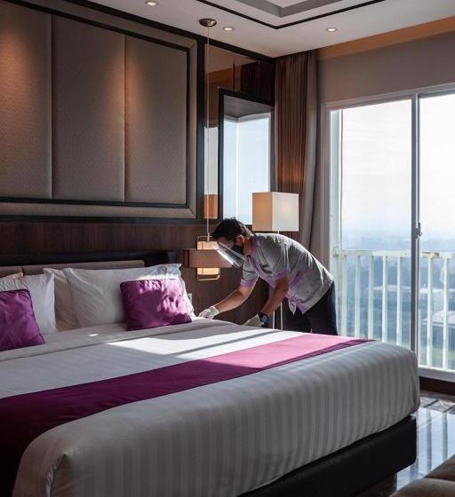 سوئیت پرزیدنت, Shakti Hotel Bandung