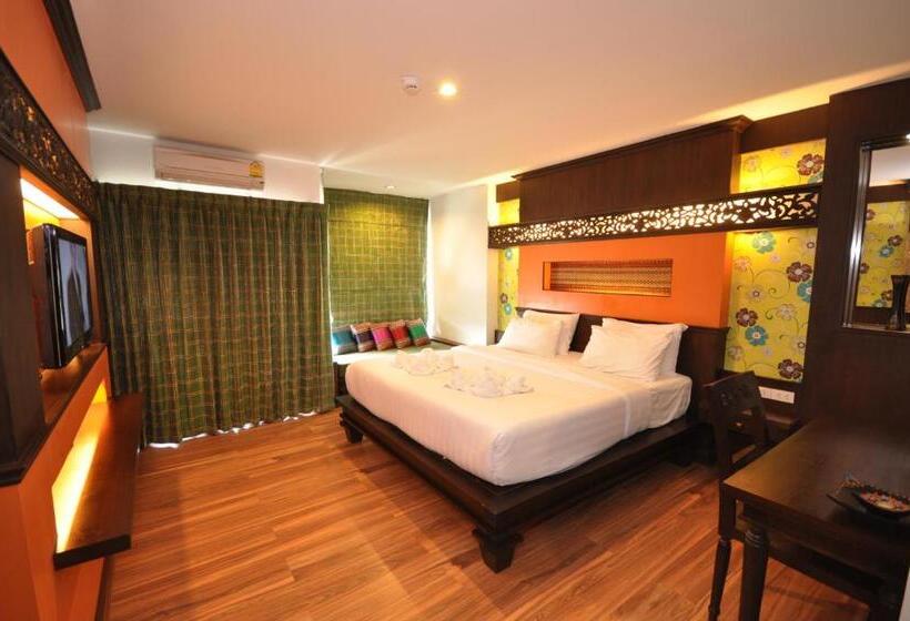 غرفة سوبيريور ذات إطلالة جانبية على البحر, Chalelarn Hotel Hua Hin