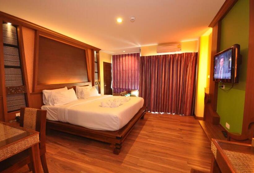 غرفة سوبيريور ذات إطلالة جانبية على البحر, Chalelarn Hotel Hua Hin