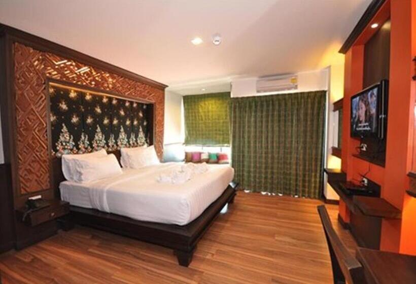 غرفة ديلوكس ذات إطلالة جانبية على البحر, Chalelarn Hotel Hua Hin