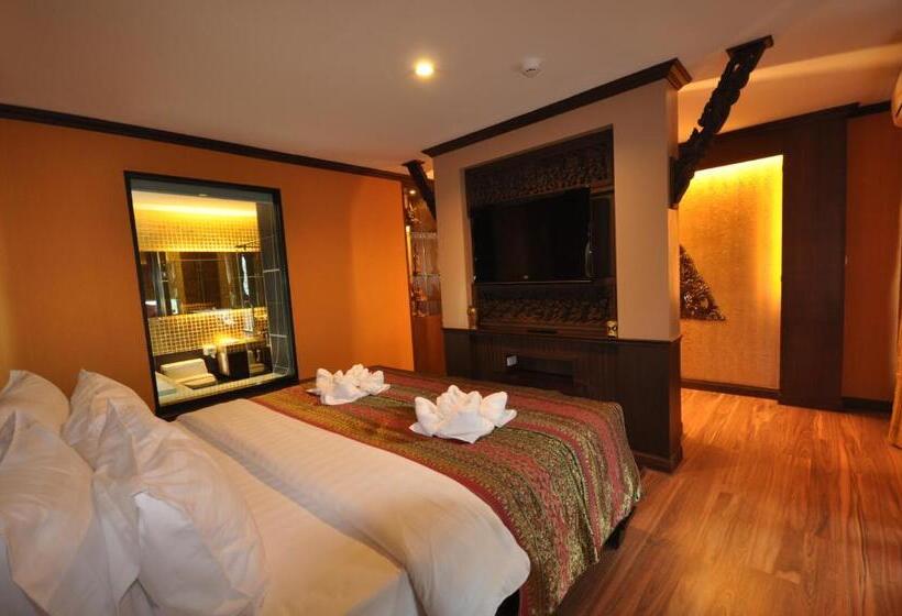 جناح مزود بجاكوزى, Chalelarn Hotel Hua Hin