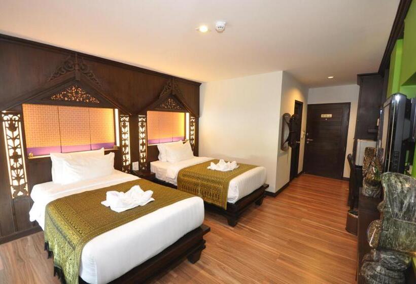 غرفة سوبيريور مطلّة علي البحر, Chalelarn Hotel Hua Hin