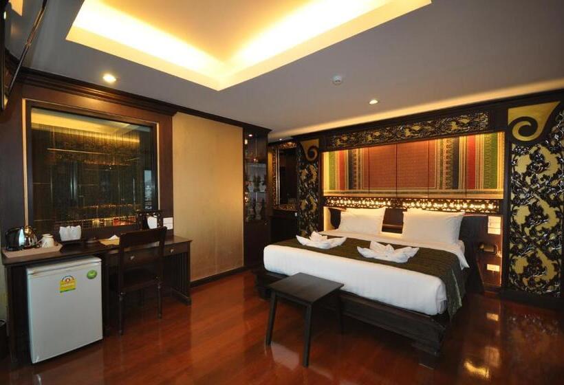 자쿠지 스위트, Chalelarn Hotel Hua Hin